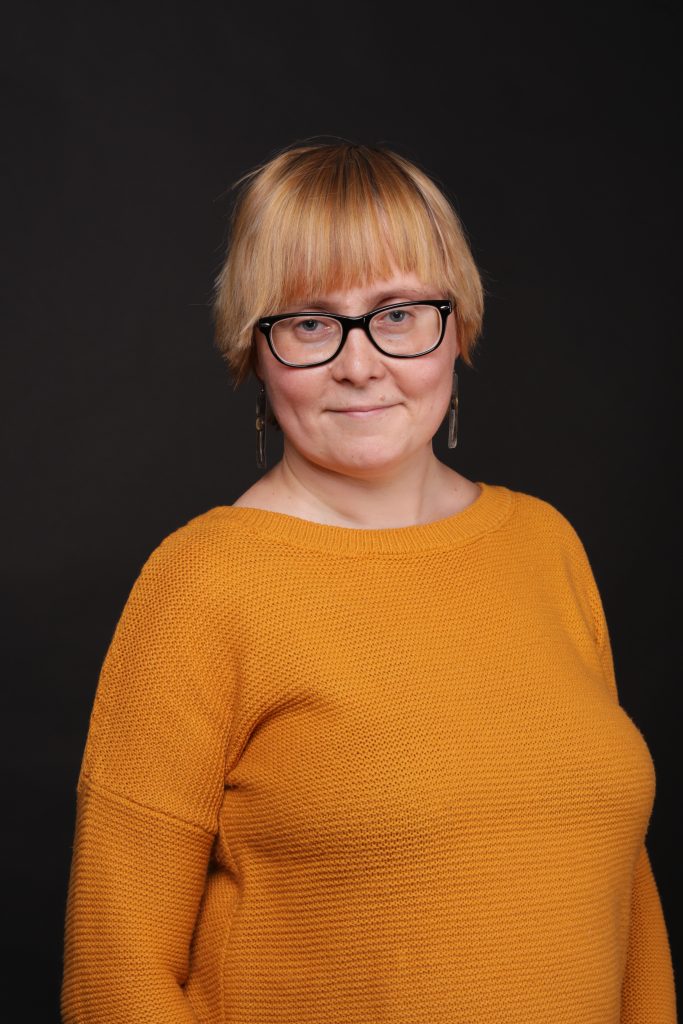 dr Alina Komsta