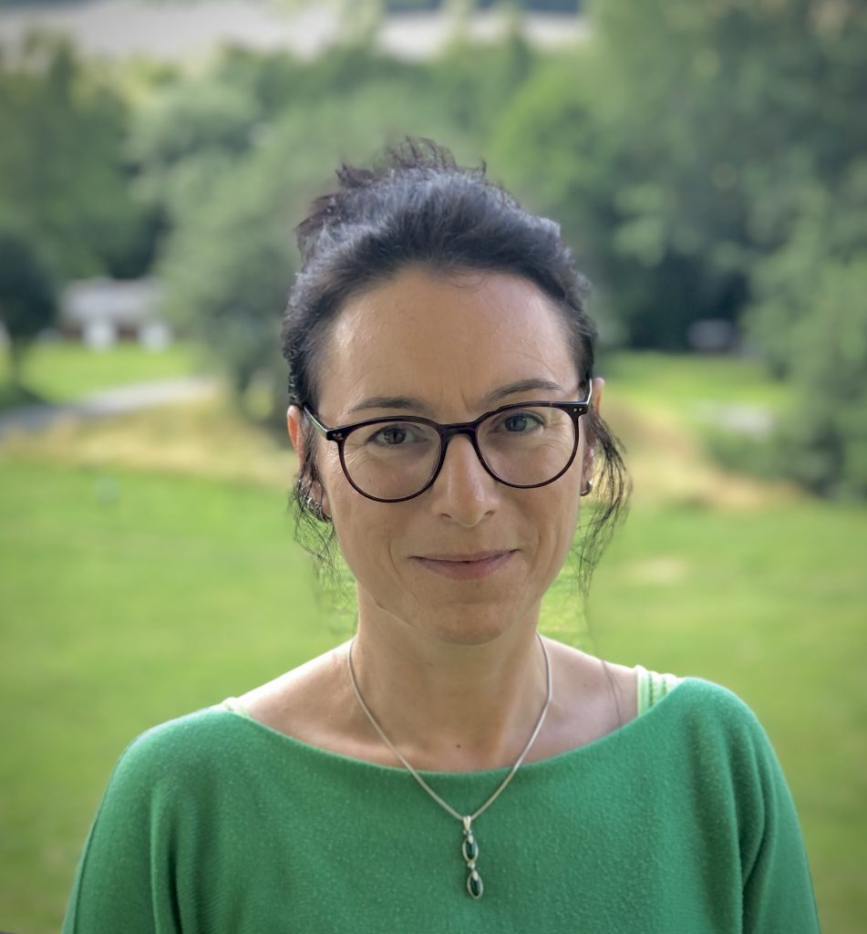 Dr Magdalena Wolf 